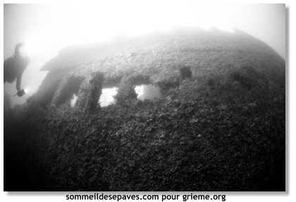 5 m de hauteur de coque, au sondeur cela se voit !