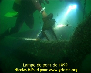 Lampe de pont extraite du Pylades